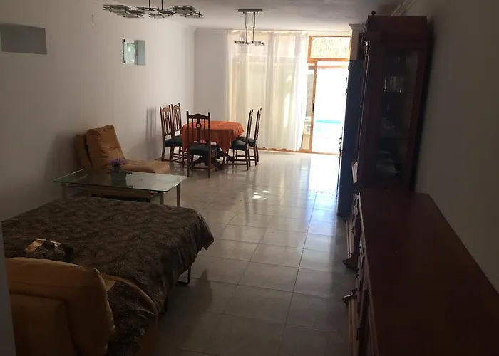 埃斯佩兰萨旅馆 * 托雷维耶哈